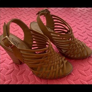 SOLD! Jeansware House Strap Sandals